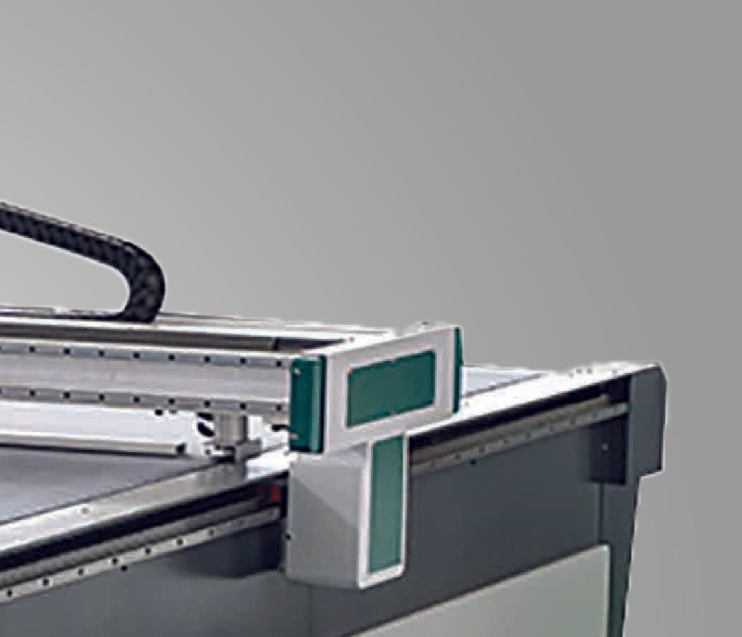 Short-run printed cartons from digital cutting